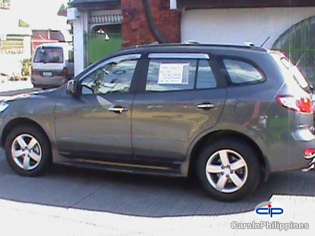 Pictures of Hyundai Santa Fe Automatic 2008