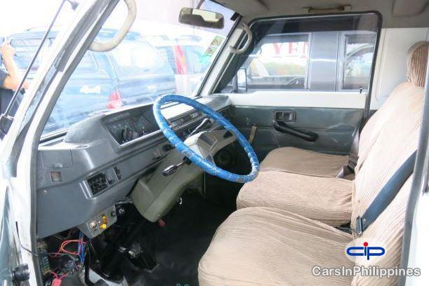 Mitsubishi L300