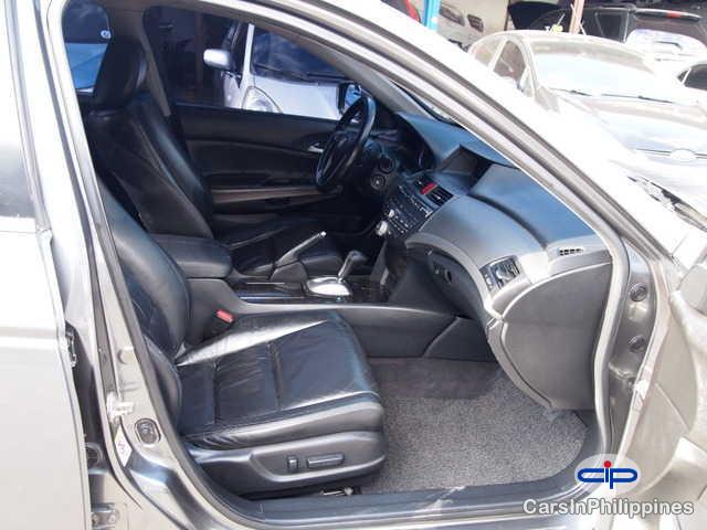 Honda Accord Automatic 2008 - image 2