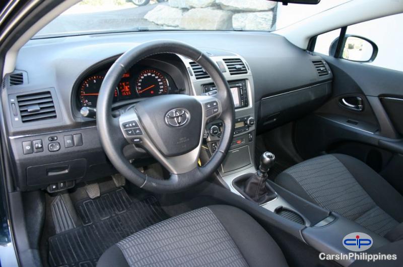 Toyota Avensis Manual 2011 in Aurora