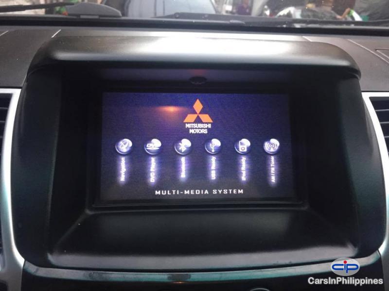 Mitsubishi Montero Sport Automatic 2011