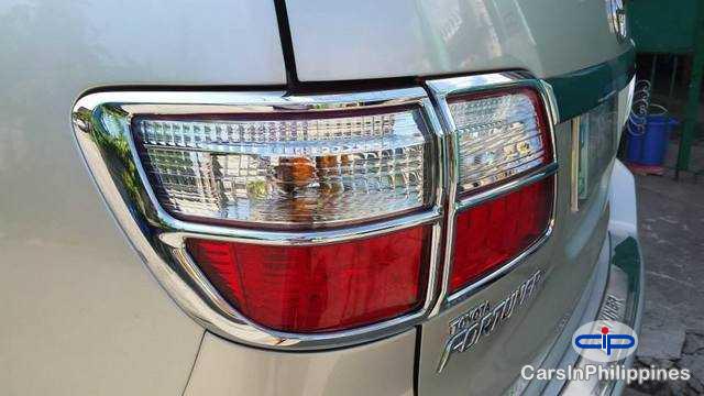 Picture of Toyota Fortuner 2010 in Philippines