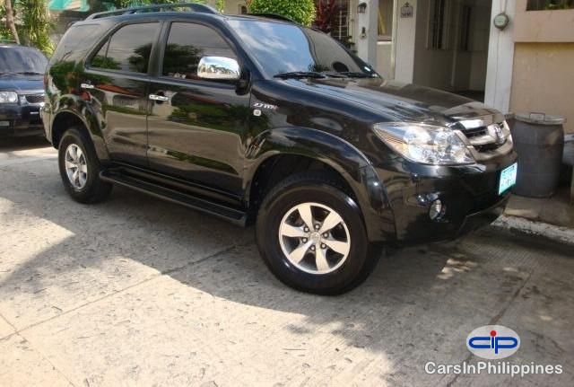 Picture of Toyota Fortuner Automatic 2007