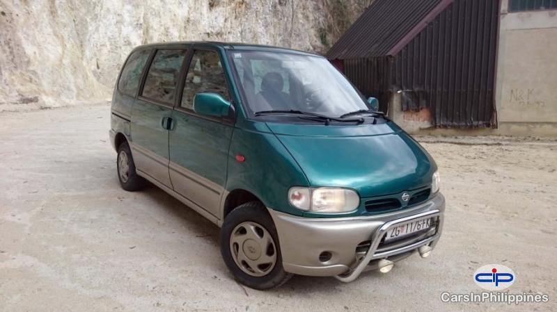 Picture of Nissan Serena