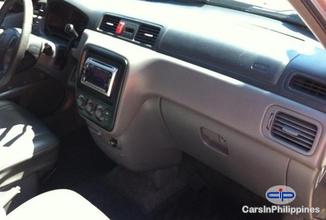 Honda CR-V Automatic 2000 in Batangas