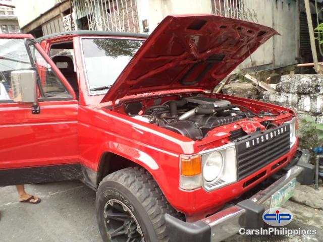 Mitsubishi Pajero - image 2