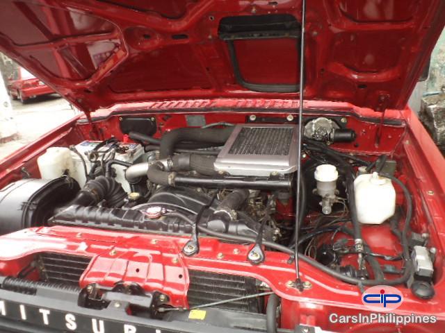 Mitsubishi Pajero - image 3