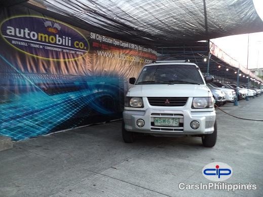 Mitsubishi Adventure Manual 2001
