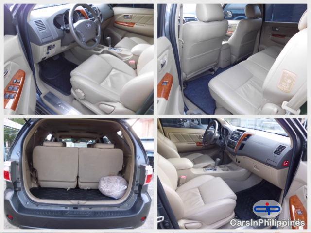 Toyota Fortuner Automatic 2010 in Metro Manila