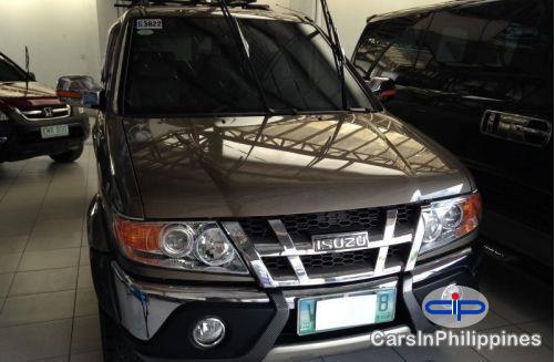 Picture of Isuzu Crosswind Automatic 2010