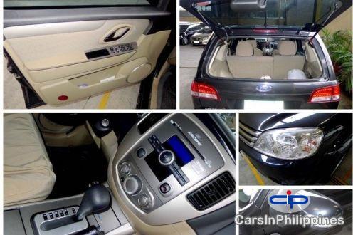 Ford Escape Automatic 2010 - image 6