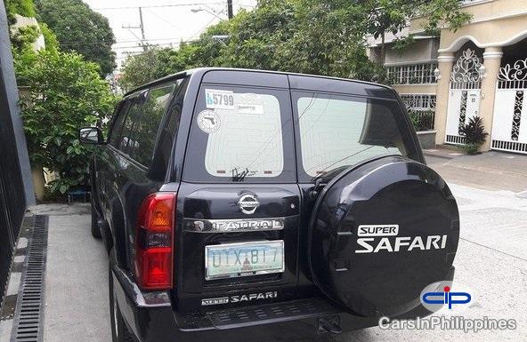 Nissan Patrol Automatic - image 3