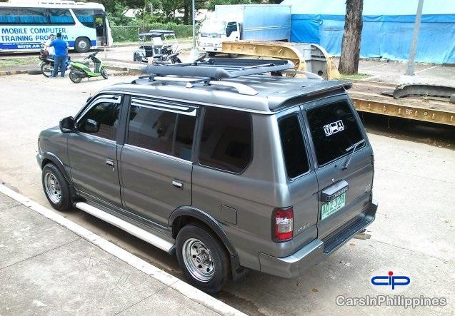 Mitsubishi Adventure Manual 1998