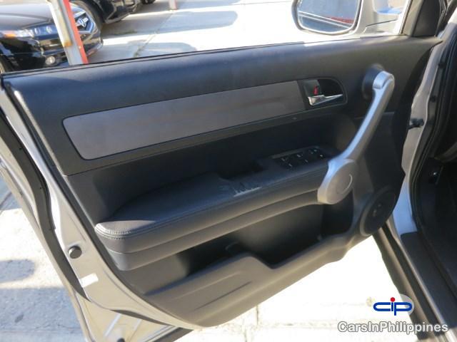 Honda CR-V 2008 - image 2