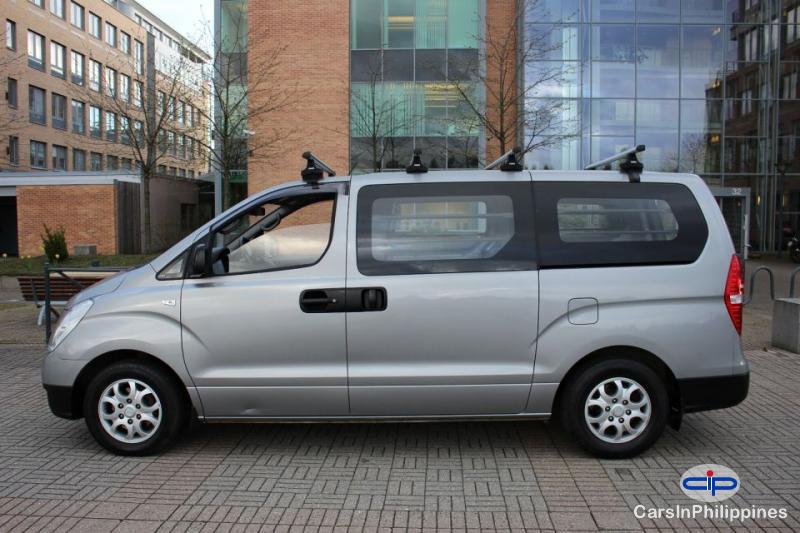 Picture of Hyundai Starex Manual 2011