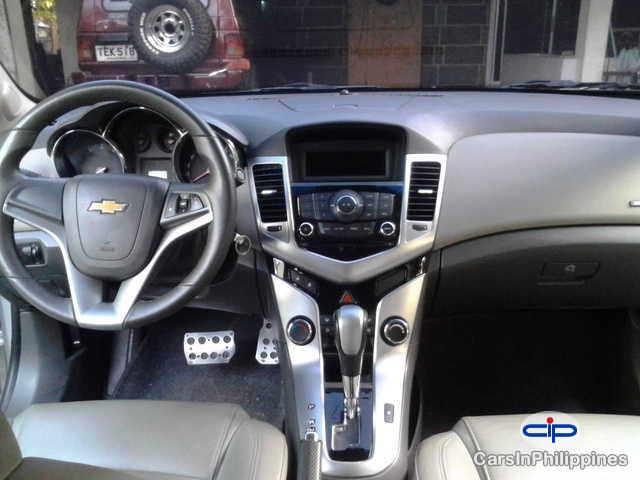 Chevrolet Cruze Automatic - image 3