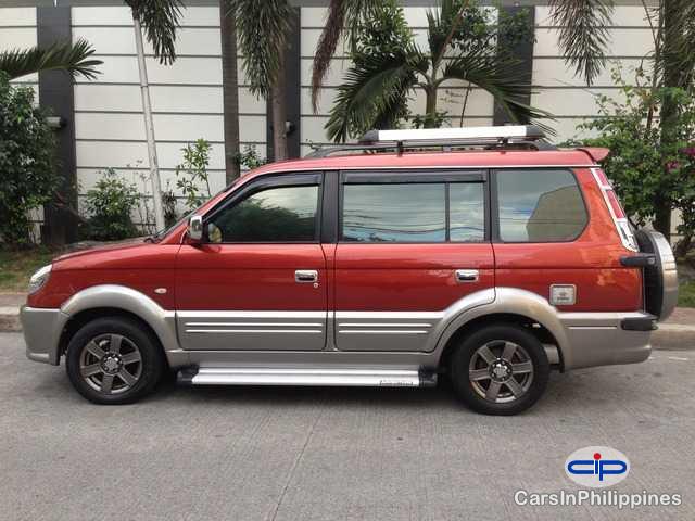 Mitsubishi Adventure Manual 2004