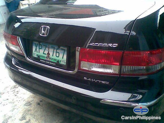 Honda Accord Automatic 2005 - image 3
