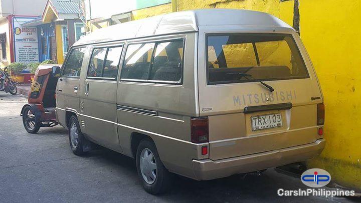 Picture of Mitsubishi L300 Manual 1994 in Occidental Mindoro