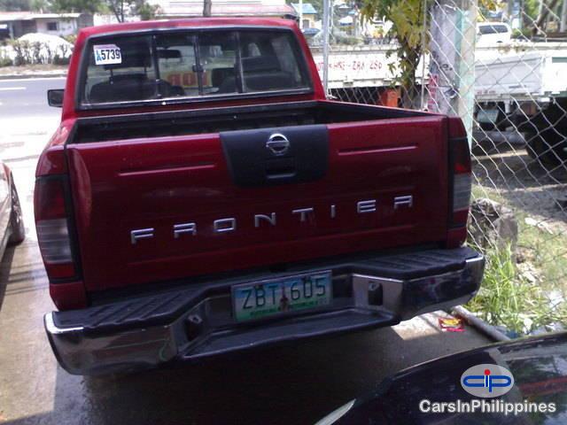 Nissan Frontier Manual 2005 in Surigao del Norte