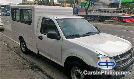 Picture of Isuzu Manual 2010