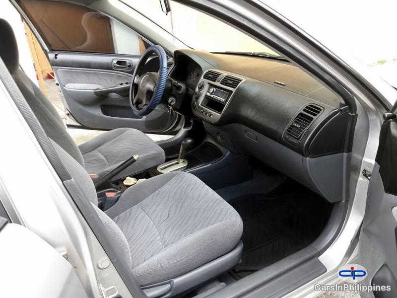 Honda Civic Automatic - image 4