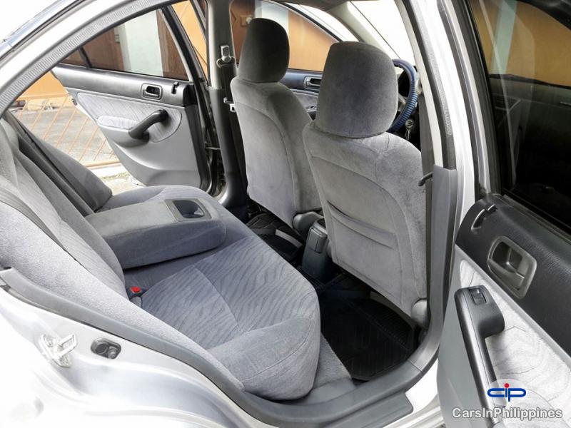 Honda Civic Automatic - image 5