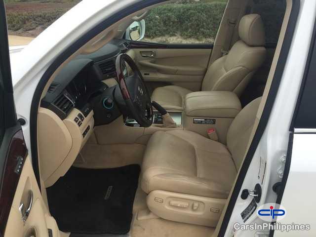 Lexus LX Automatic