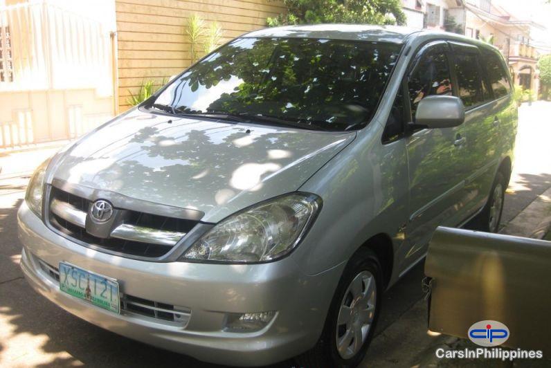 Picture of Toyota Innova Manual 2005