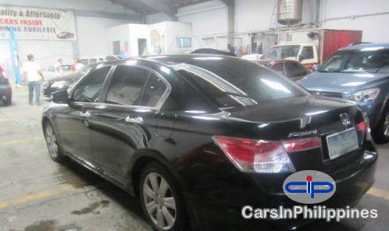 Honda Accord Automatic 2010 in Cebu - image