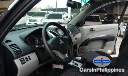 Mitsubishi Strada Automatic 2012