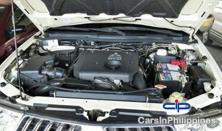 Mitsubishi Montero Sport Automatic 2011 - image 10