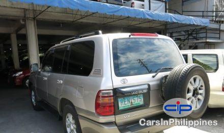 Picture of Toyota Land Cruiser Automatic 2000