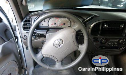 Toyota Sequoia Automatic 2003 - image 2
