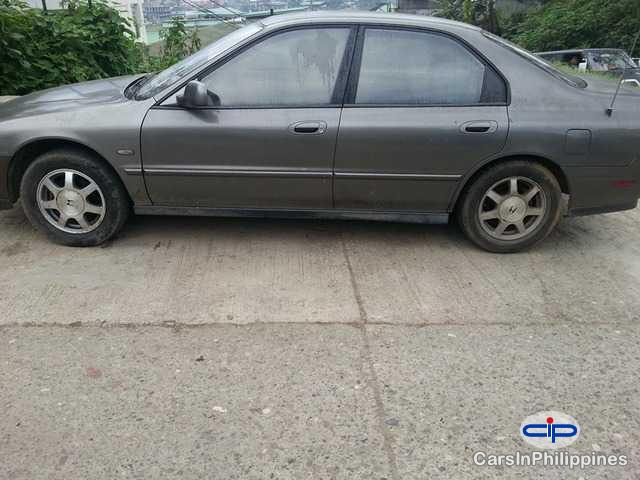 Pictures of Honda Accord Automatic
