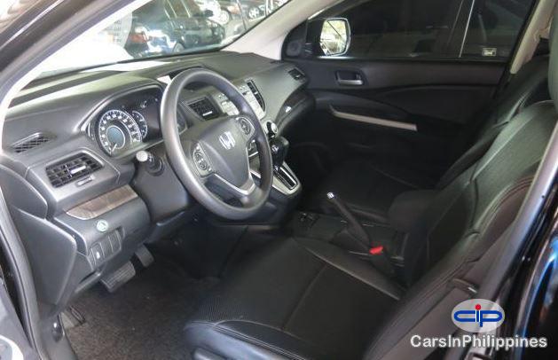 Honda CR-V - image 3