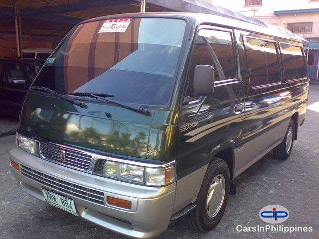 Nissan Urvan Manual 2003 in Antique