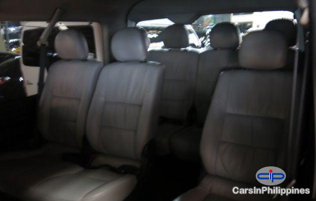 Toyota Hiace Automatic 2013 - image 5