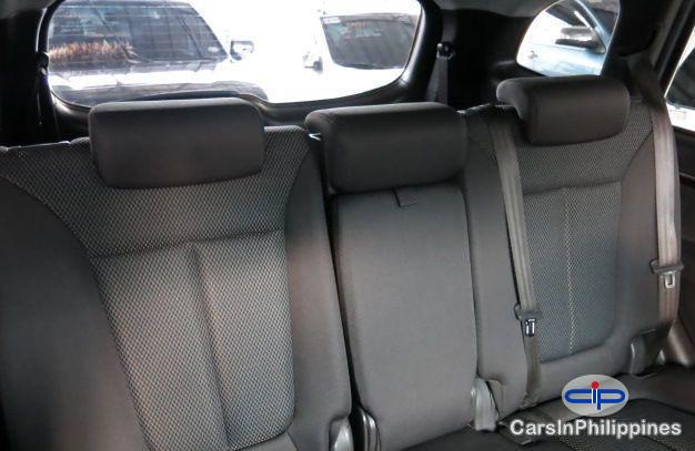 Hyundai Santa Fe Automatic 2010 - image 4
