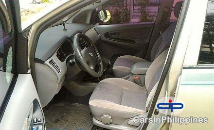 Toyota Innova Automatic 2009 - image 9