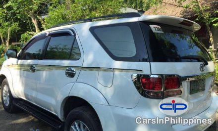 Picture of Toyota Fortuner Automatic 2008