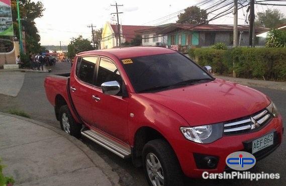 Mitsubishi Strada Automatic 2013 in Nueva Ecija