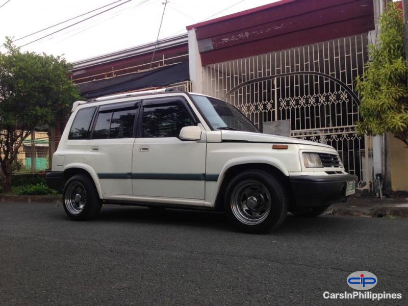 Suzuki Vitara Manual 2003 - image 2