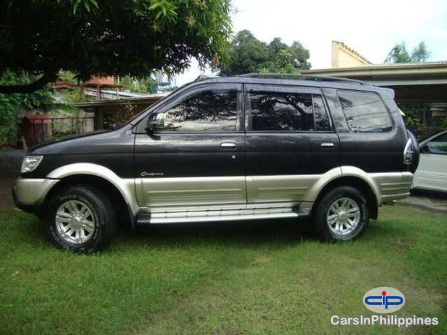 Isuzu пикап 2008