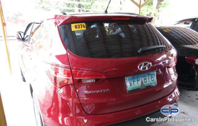 Hyundai Santa Fe Automatic 2013 - image 2