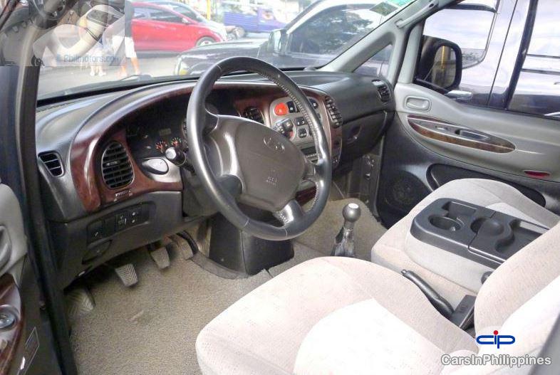 Hyundai Starex - image 2