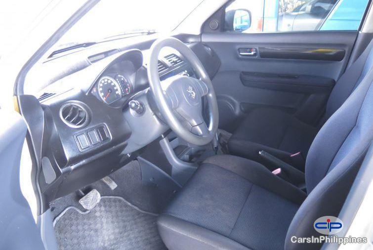 Suzuki Swift - image 2