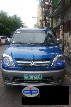 Mitsubishi Adventure 2011