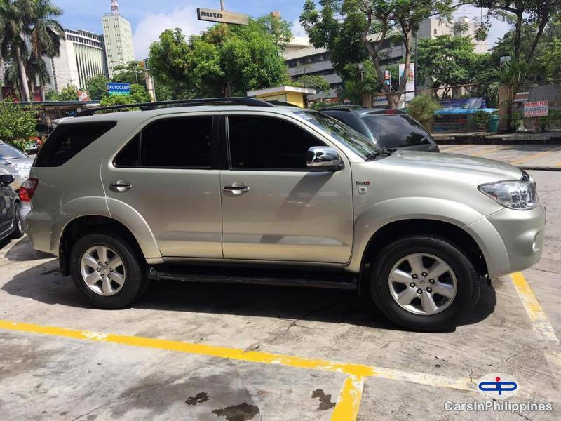 Picture of Toyota Fortuner Automatic
