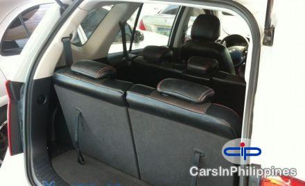 Kia Carens Automatic 2008 - image 9